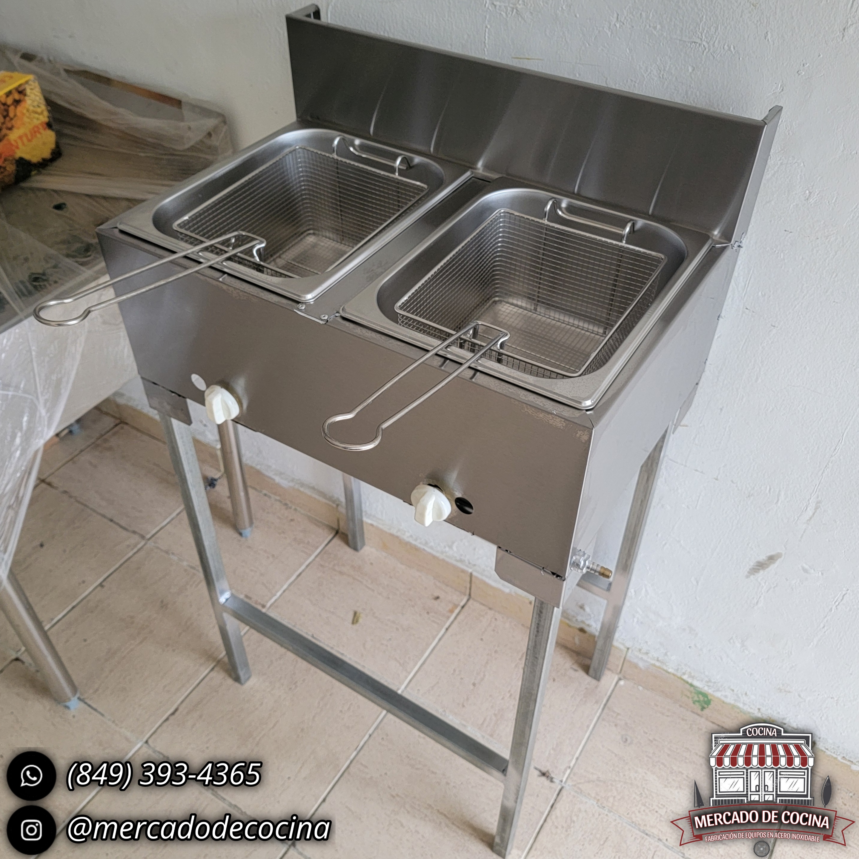 Freidora de 2 tanque con patas mod-ECO